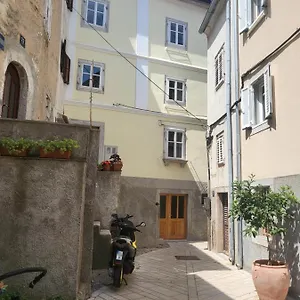  Apartment Pjaceta Kroatien